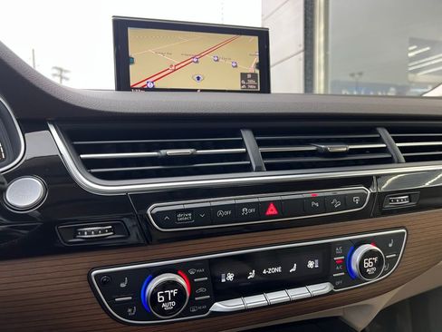 Used 2017 Audi Q7 3.0T Prestige image 47
