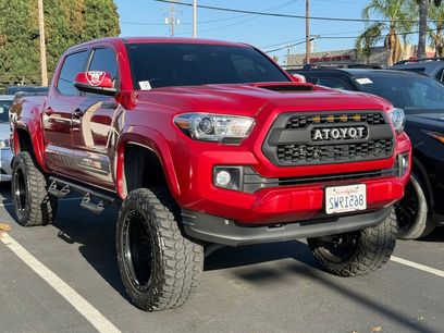 Used 2019 Toyota Tacoma TRD Sport w/ Technology Package