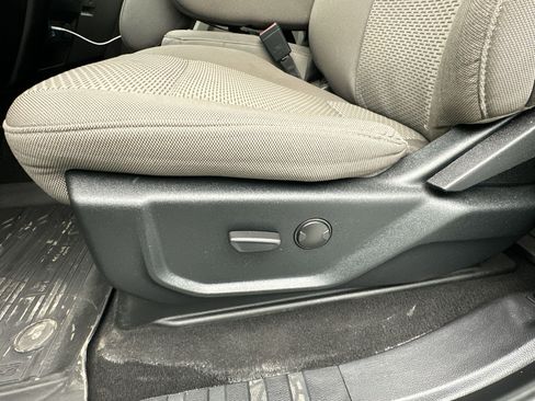 Used 2020 Ford F250 XLT w/ XLT Premium Package image 13