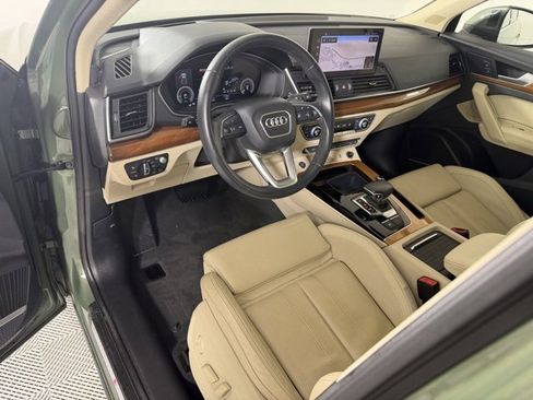 Certified 2023 Audi Q5 e Prestige w/ Prestige Package image 10