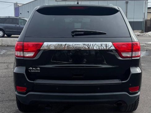 Used 2012 Jeep Grand Cherokee Laredo image 4