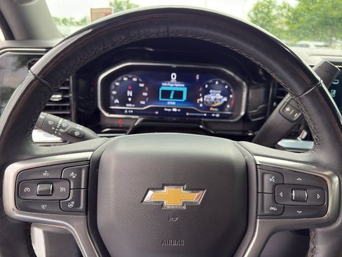 Used 2025 Chevrolet Silverado 2500 LT AWD/4WD image 22