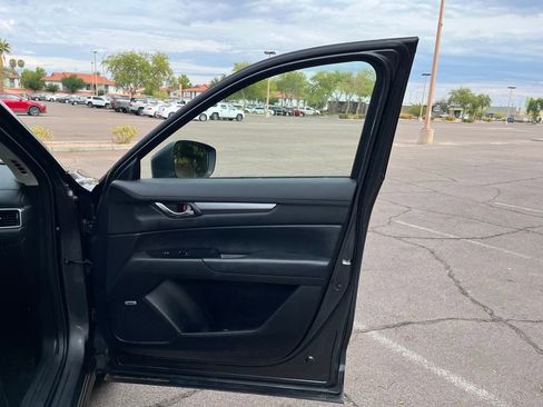 Used 2018 MAZDA CX-5 Touring w/ Preferred Equipment Package image 18