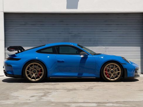 Certified 2026 Porsche 911 GT3 w/ Weissach Package RWD image 8