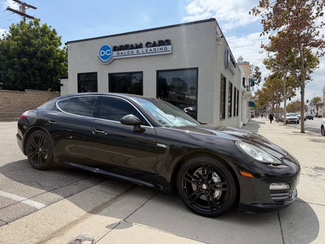Used 2011 Porsche Panamera 4S AWD/4WD image 1
