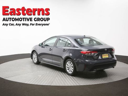 Used 2026 Toyota Corolla LE w/ LE Premium Package FWD image 64