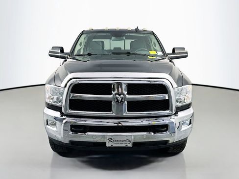 Used 2017 RAM 2500 SLT AWD/4WD image 2