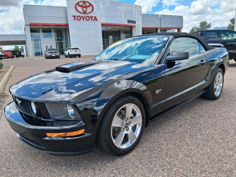 Used 2007 Ford Mustang GT RWD image 1