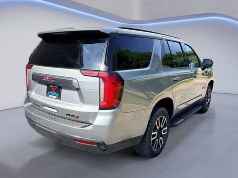 Used 2023 GMC Yukon AT4 w/ LPO, Floor Liner Package AWD/4WD image 5