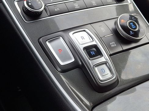 Certified 2023 Hyundai Santa Fe SE image 14