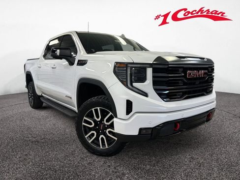 Used 2024 GMC Sierra 1500 AT4 w/ Technology Package AWD/4WD image 1