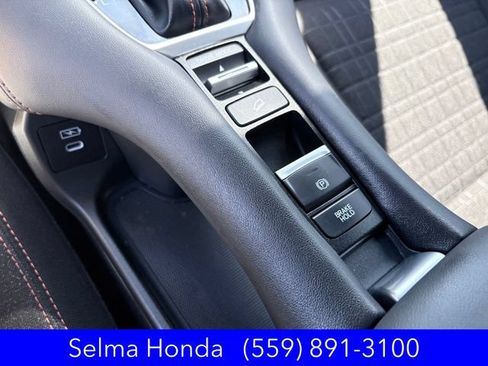 Certified 2025 Honda HR-V Sport image 20