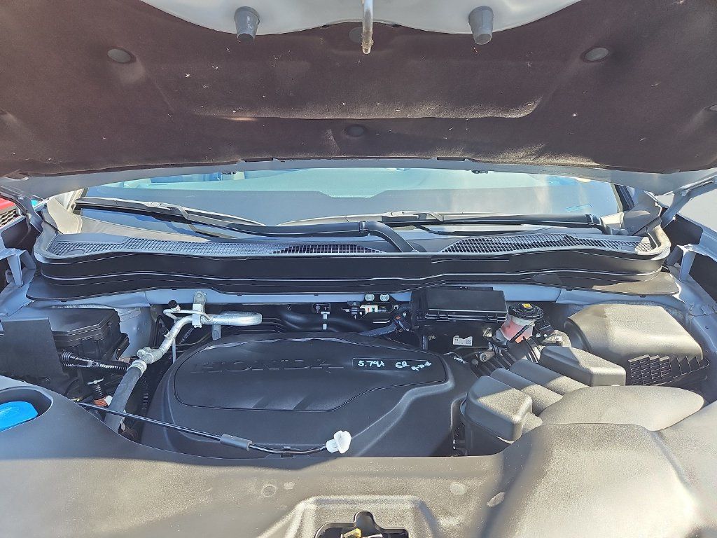 Used 2024 Honda Passport EX-L image 32
