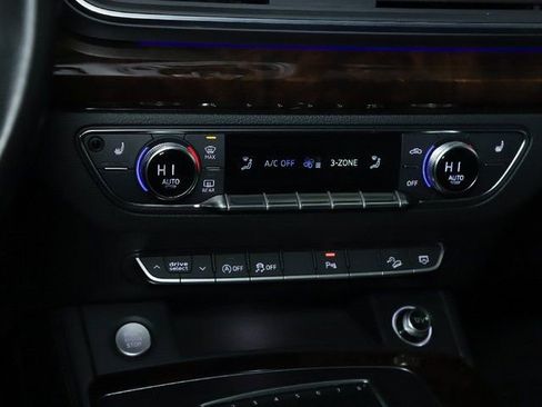 Used 2018 Audi Q5 Prestige image 31