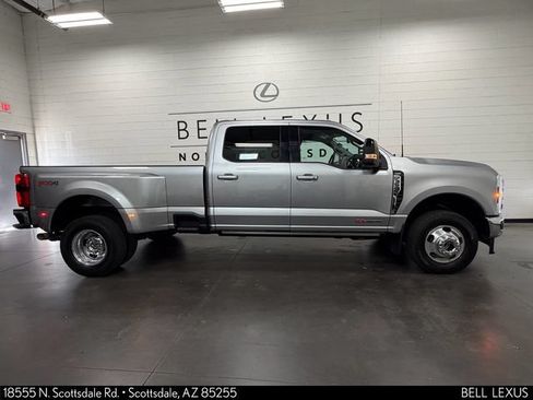 Used 2024 Ford F350 Lariat w/ Lariat Ultimate Package AWD/4WD image 3