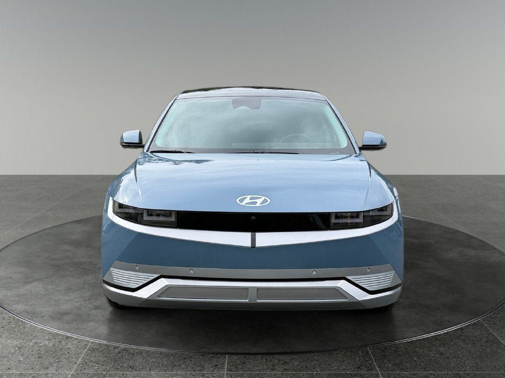 Certified 2024 Hyundai Ioniq 5 Limited AWD/4WD image 2