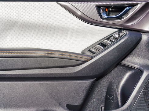 Certified 2023 Subaru Crosstrek 2.5i Limited w/ Popular Package #4 image 17