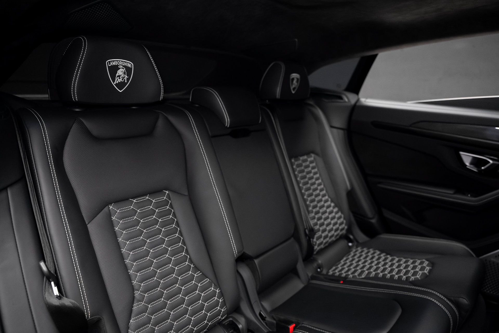 Used 2024 Lamborghini Urus S AWD/4WD image 68