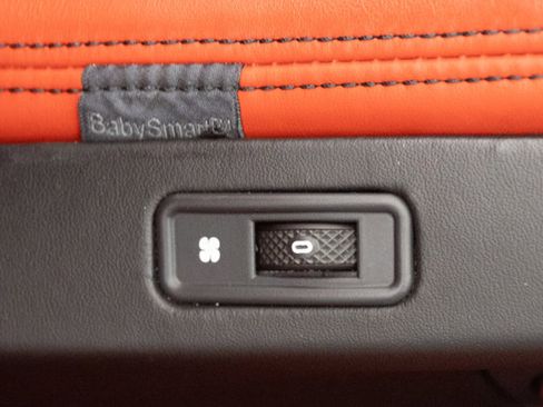 Used 2016 Ferrari California T image 81