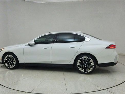 Used 2025 BMW 530i image 71