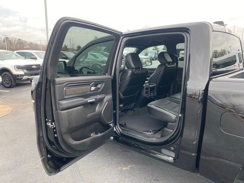 Used 2024 RAM 1500 Laramie AWD/4WD image 28