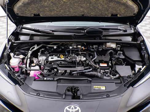 Used 2024 Toyota Prius XLE image 29