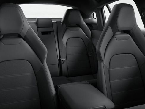 New 2026 Porsche Panamera 4 image 5