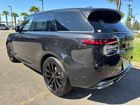 New 2026 Land Rover Range Rover Sport Dynamic SE AWD/4WD image 3