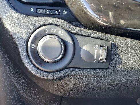 Used 2017 FIAT 500X Pop w/ Pop Popular Equipment Package image 16