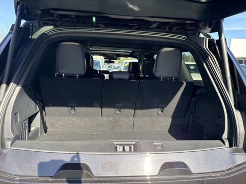 New 2026 Ford Expedition Tremor image 4