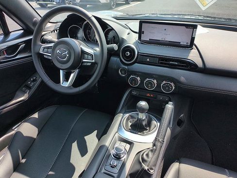 New 2026 MAZDA MX-5 Miata RF Grand Touring RWD image 29