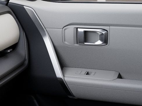 New 2027 Kia Seltos LX FWD image 21