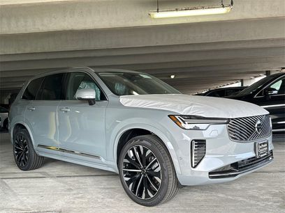 New 2026 Volvo XC90 B6 Plus w/ Protection Package Premier