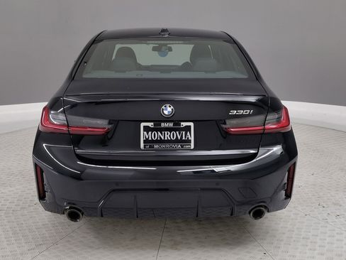 Used 2025 BMW 330i Sedan w/ M Sport Package image 7