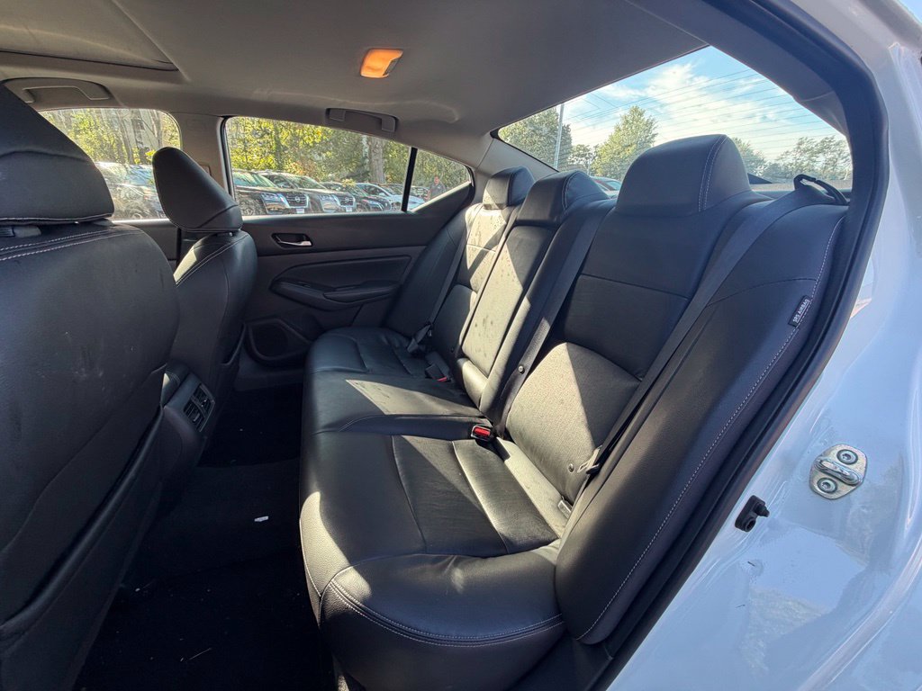Used 2019 Nissan Altima 2.5 Platinum FWD image 4