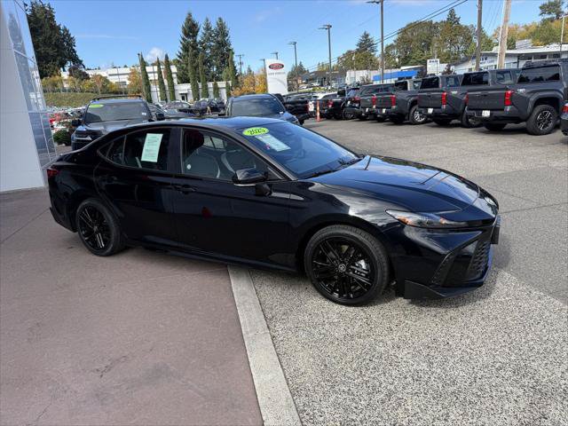 Certified 2025 Toyota Camry SE FWD image 8
