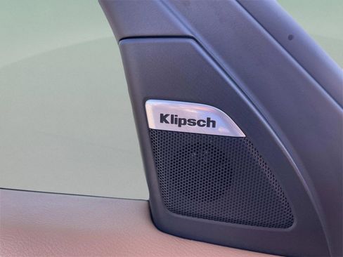 New 2026 Nissan Armada SL w/ Captain's Chari Seat Package image 16