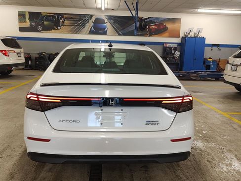 Used 2023 Honda Accord Sport image 25