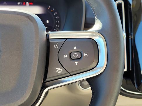 Certified 2023 Volvo XC40 B5 Plus w/ Driver Assist Package image 16