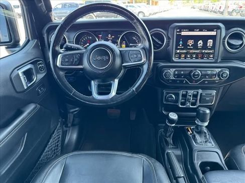 Used 2023 Jeep Wrangler Unlimited Sahara w/ Cold Weather Group AWD/4WD image 12
