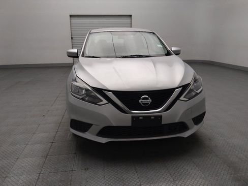 Used 2019 Nissan Sentra SV FWD image 14