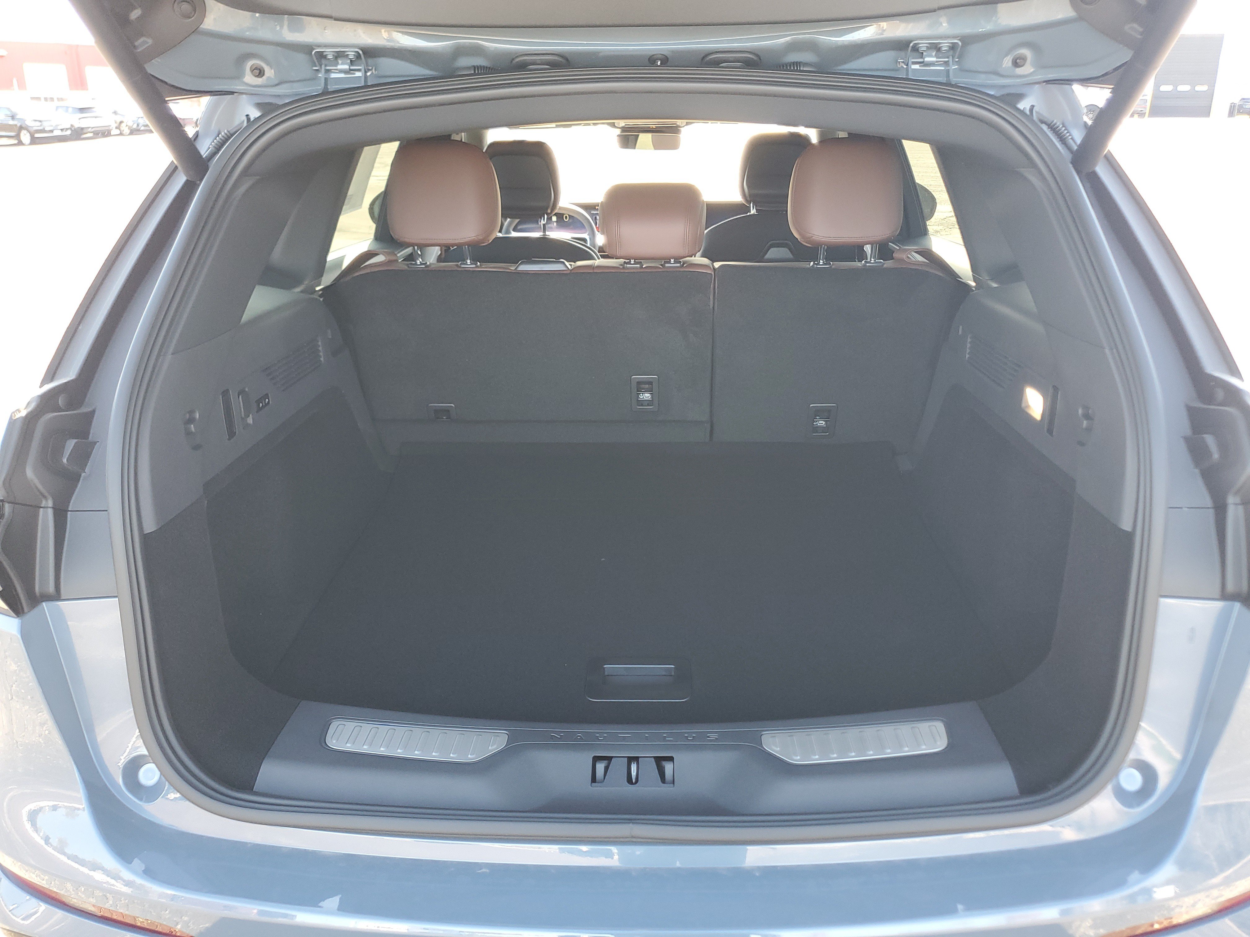 New 2026 Lincoln Nautilus Reserve AWD/4WD image 33