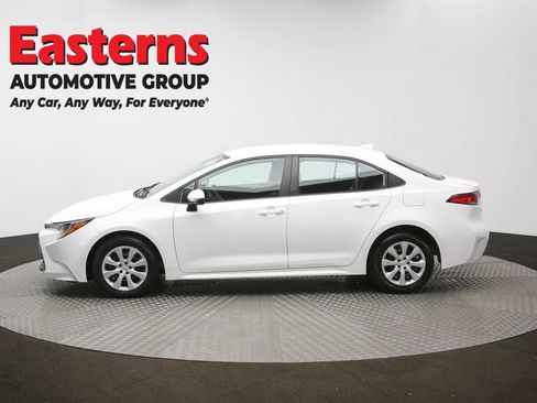 Used 2023 Toyota Corolla LE image 59