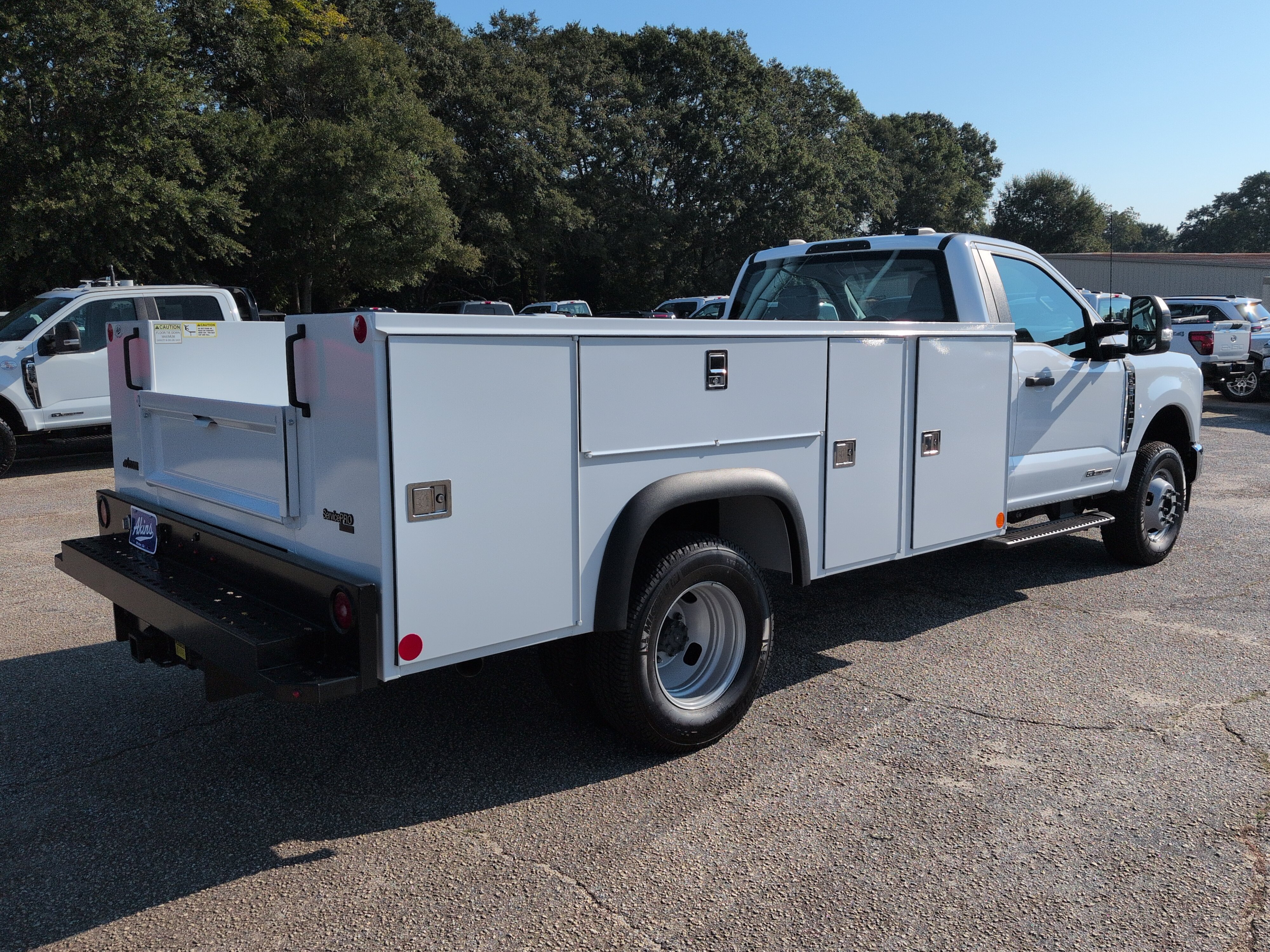 New 2025 Ford F350 XL w/ XL Chrome Package AWD/4WD image 3