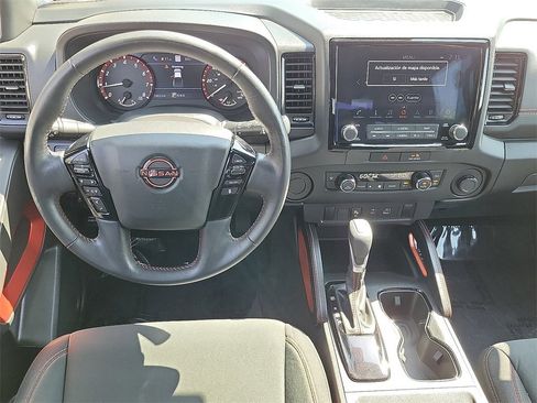 Used 2023 Nissan Frontier Pro-X w/ Technology Package image 3