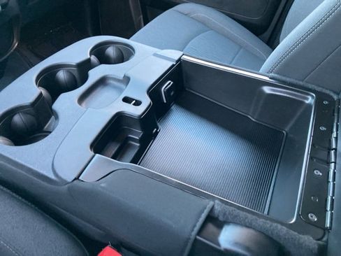 Used 2024 RAM 2500 Big Horn w/ Night Edition image 21