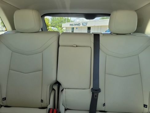 Certified 2024 Cadillac XT5 Premium Luxury w/ Technology Package FWD image 23