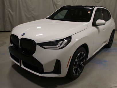New 2025 BMW X3 xDrive30i w/ Premium Package