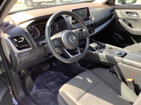 Used 2021 Nissan Rogue SV AWD/4WD image 29