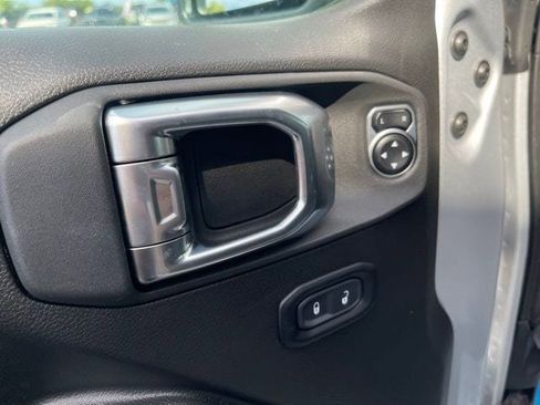 New 2024 Jeep Wrangler Unlimited Rubicon image 19